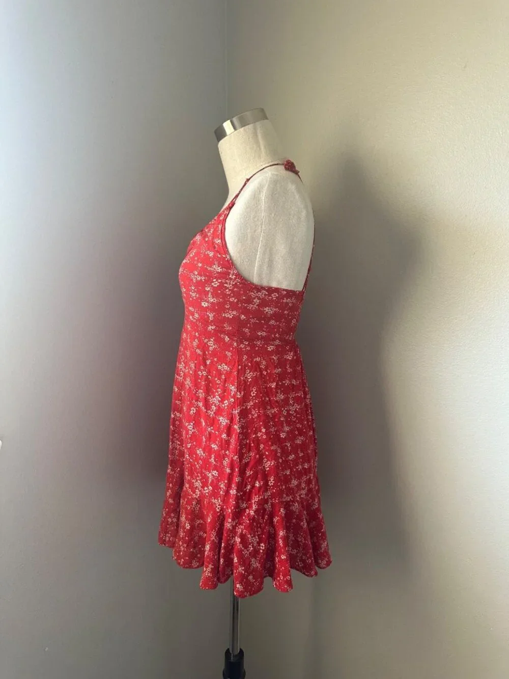 Free People Red Floral Print Halter Mini Dress Viscose Tie Back Lightweight XS